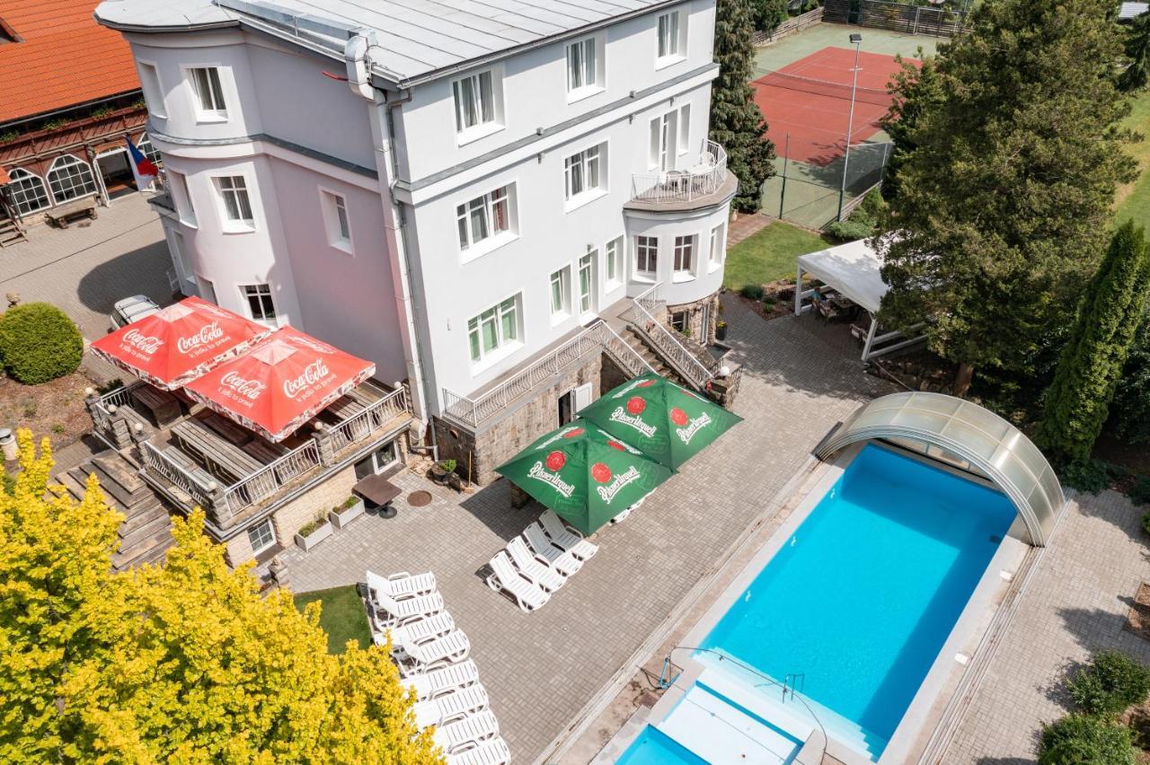 Studenec 特拉登伯格旅馆酒店 外观 照片