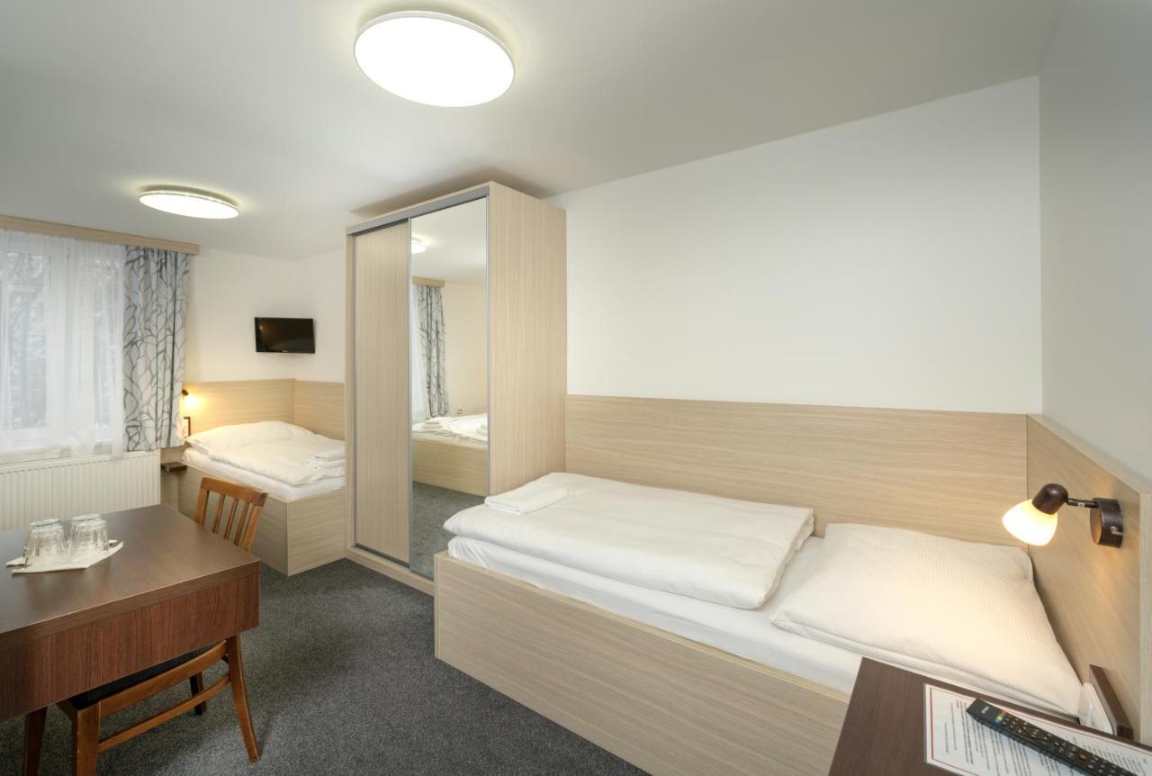 Studenec 特拉登伯格旅馆酒店 外观 照片
