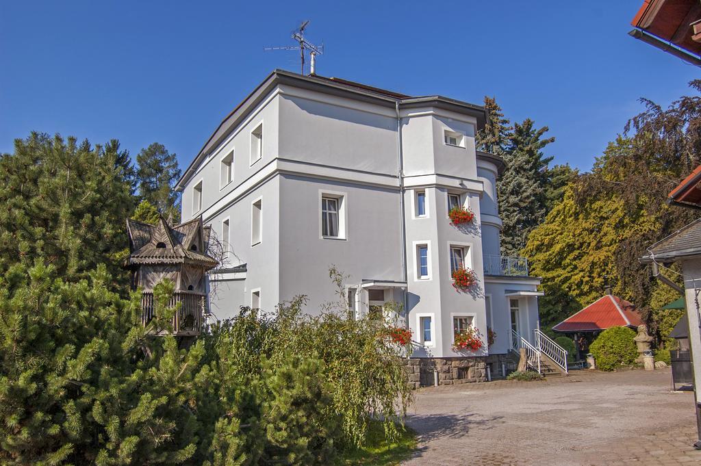 Studenec 特拉登伯格旅馆酒店 外观 照片